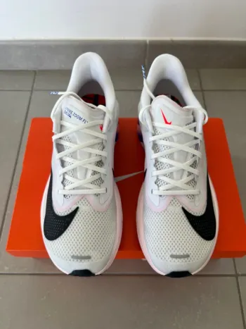 Použité White Zoom Fly 6 bike — obrázek 8 z 10