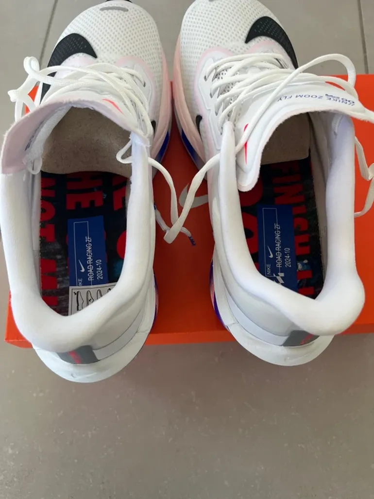 Použité White Zoom Fly 6 bike — obrázek 7 z 10