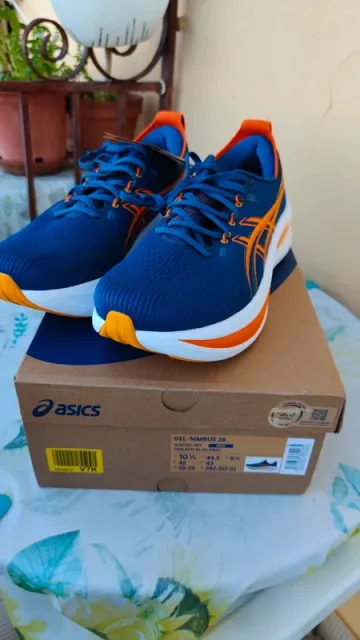 Brugt Asics Nimbus 28 Running Shoes