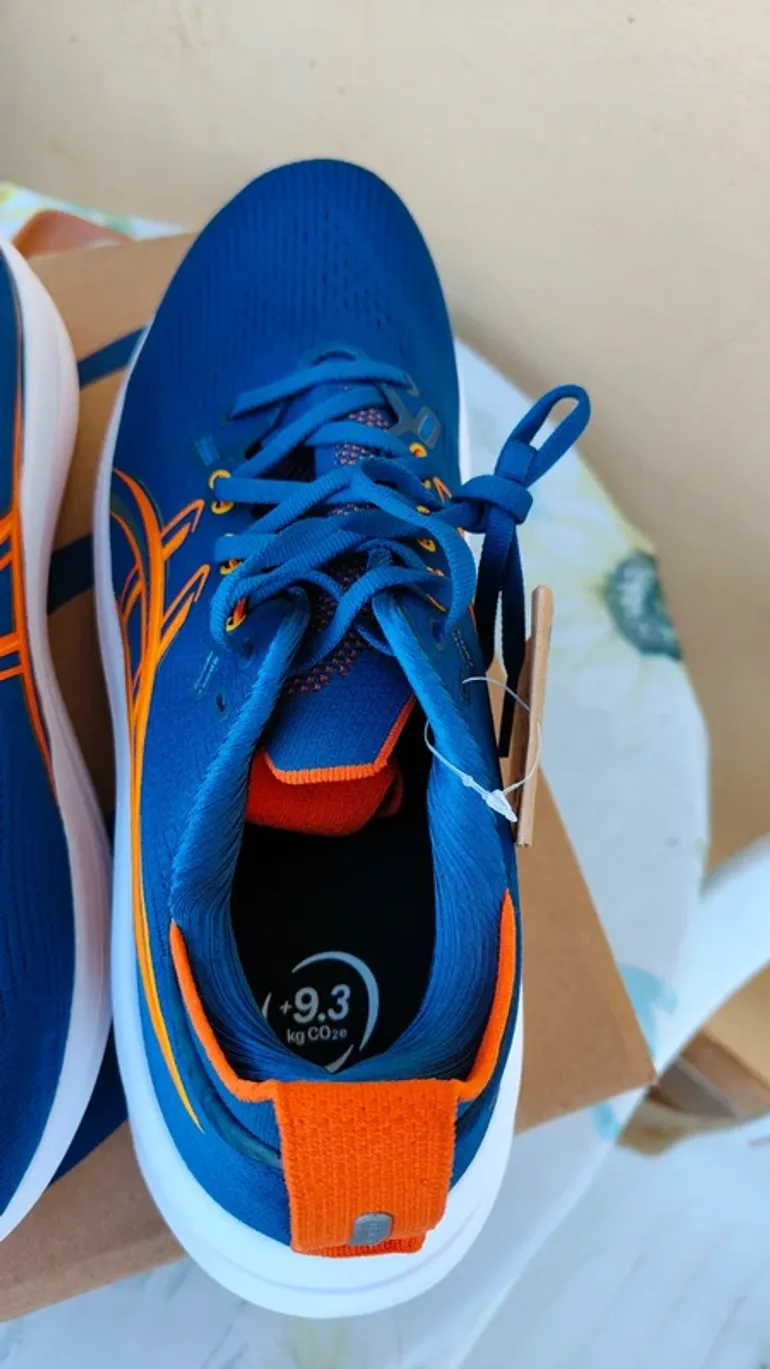 Gebrauchtes Asics Nimbus 28 bike — Bild 2 von 3