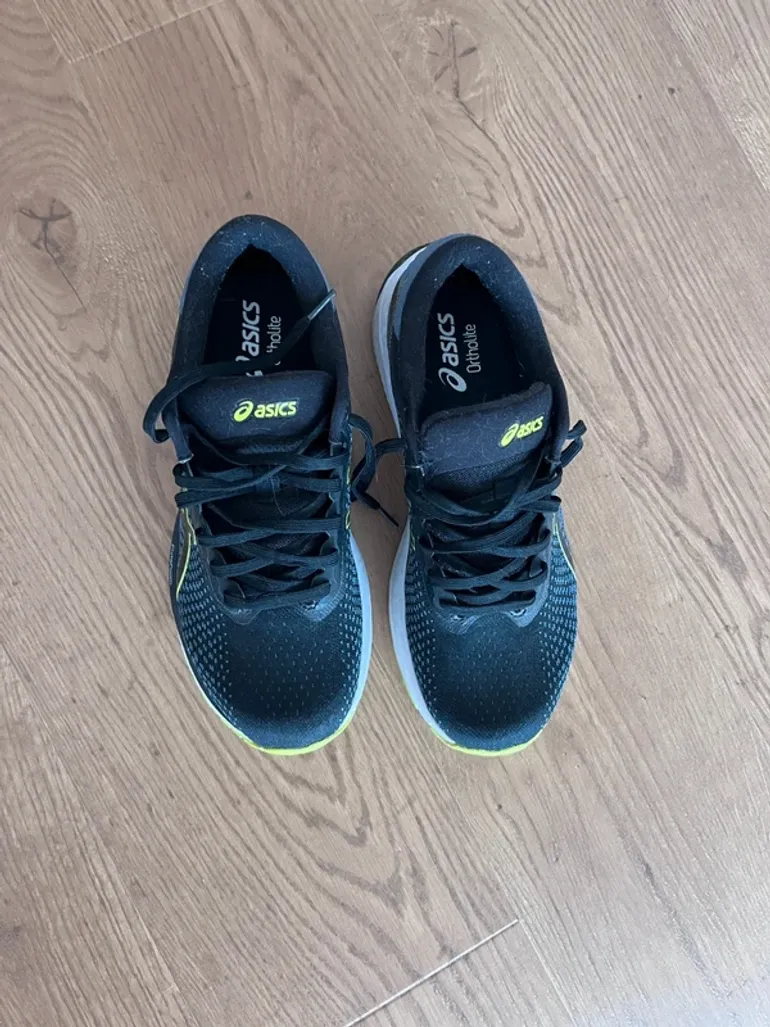 Used Asics GEL-Stratus 2 bike — image 2 of 4
