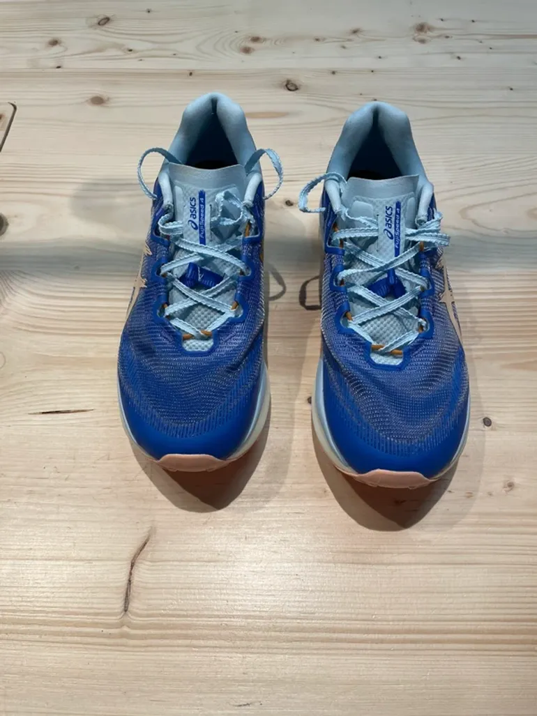 Brugt Asics Fujispeed 4 bike — billede 2 af 3