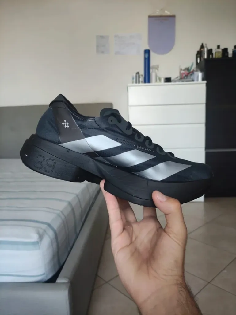 Used Adidas Adizero Adios Pro 4 bike — image 2 of 15