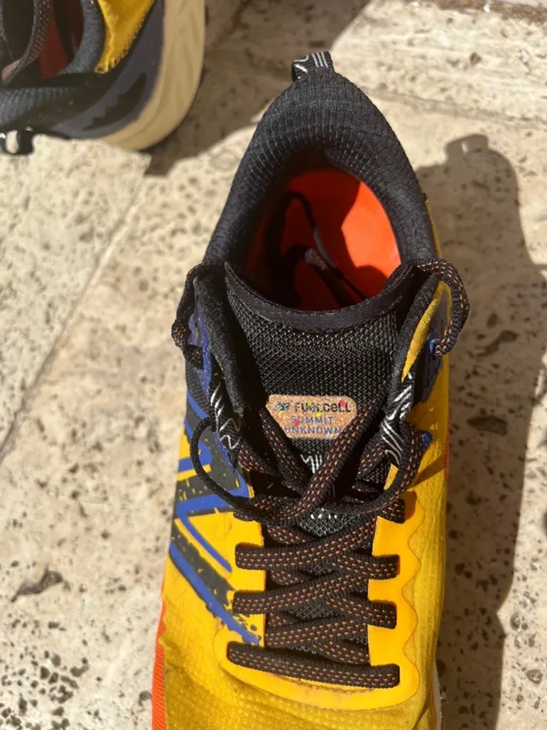 Tweedehands New Balance FuelCell Summit Unknown v3 bike — afbeelding 3 van 5