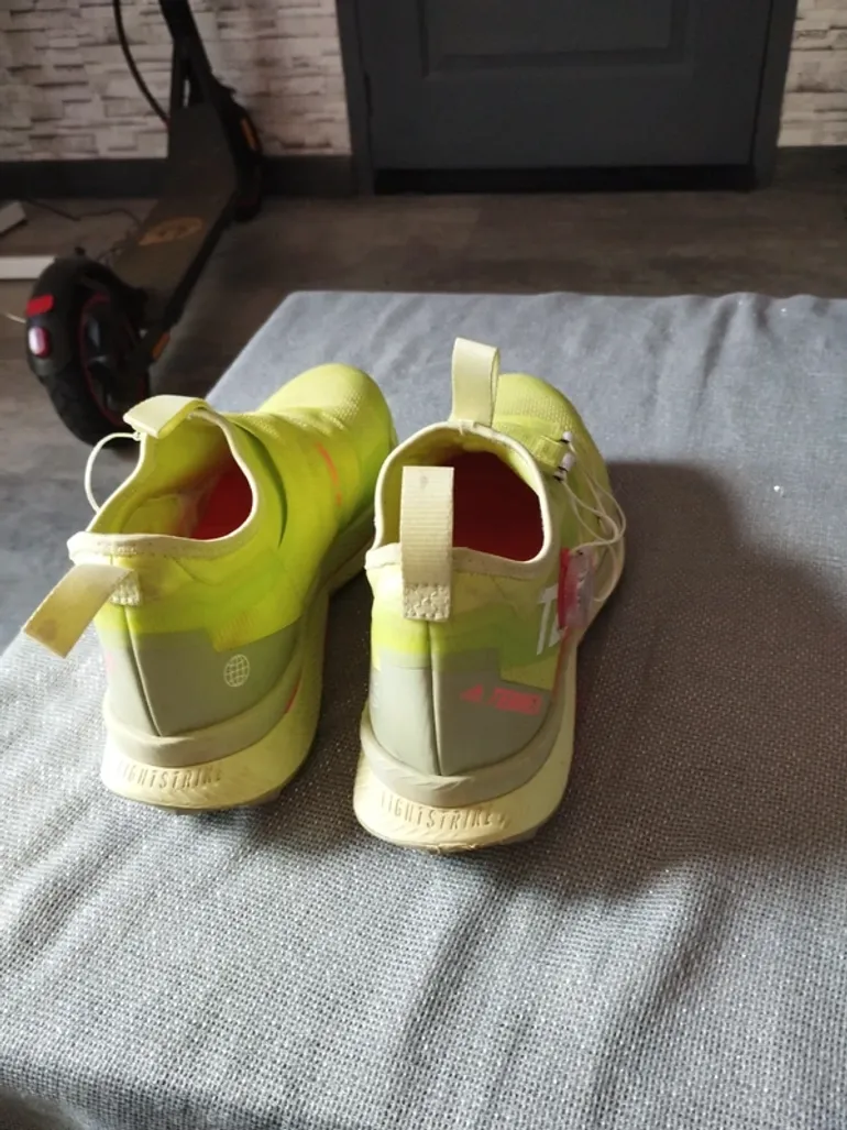 Used Adidas TERREX320 bike — image 3 of 6
