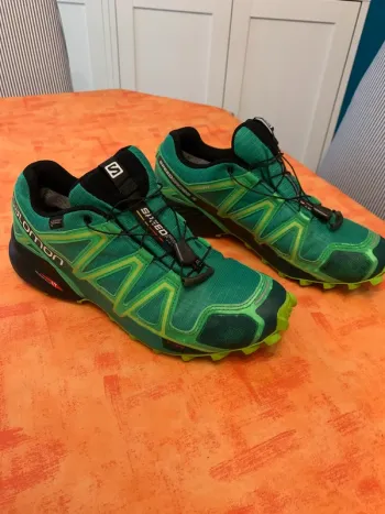Used Salomon Speedcross 4 Running Shoes