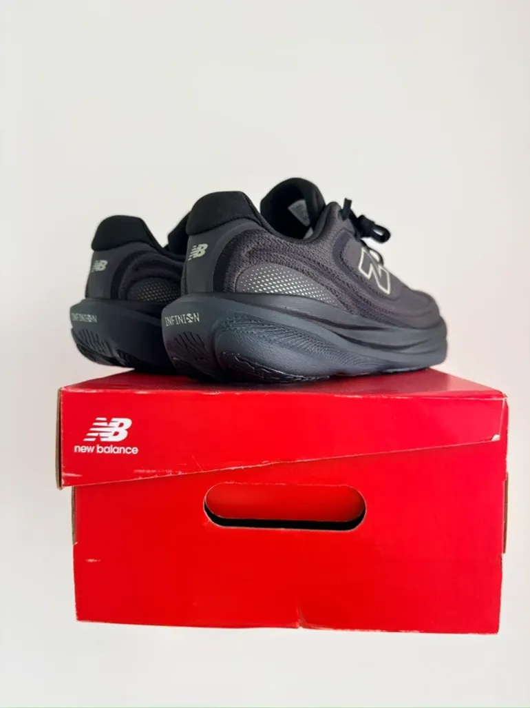 Brugt New Balance M1080 V15 bike — billede 4 af 10