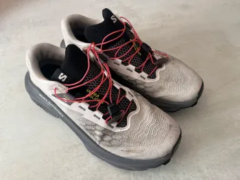 Used Salomon Ultra Glide 4 Running Shoes