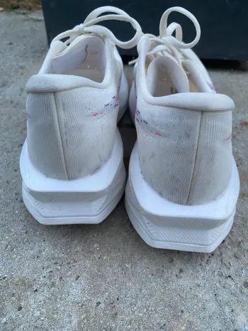 Used Asics Running Shoes bike — image 4 of 7