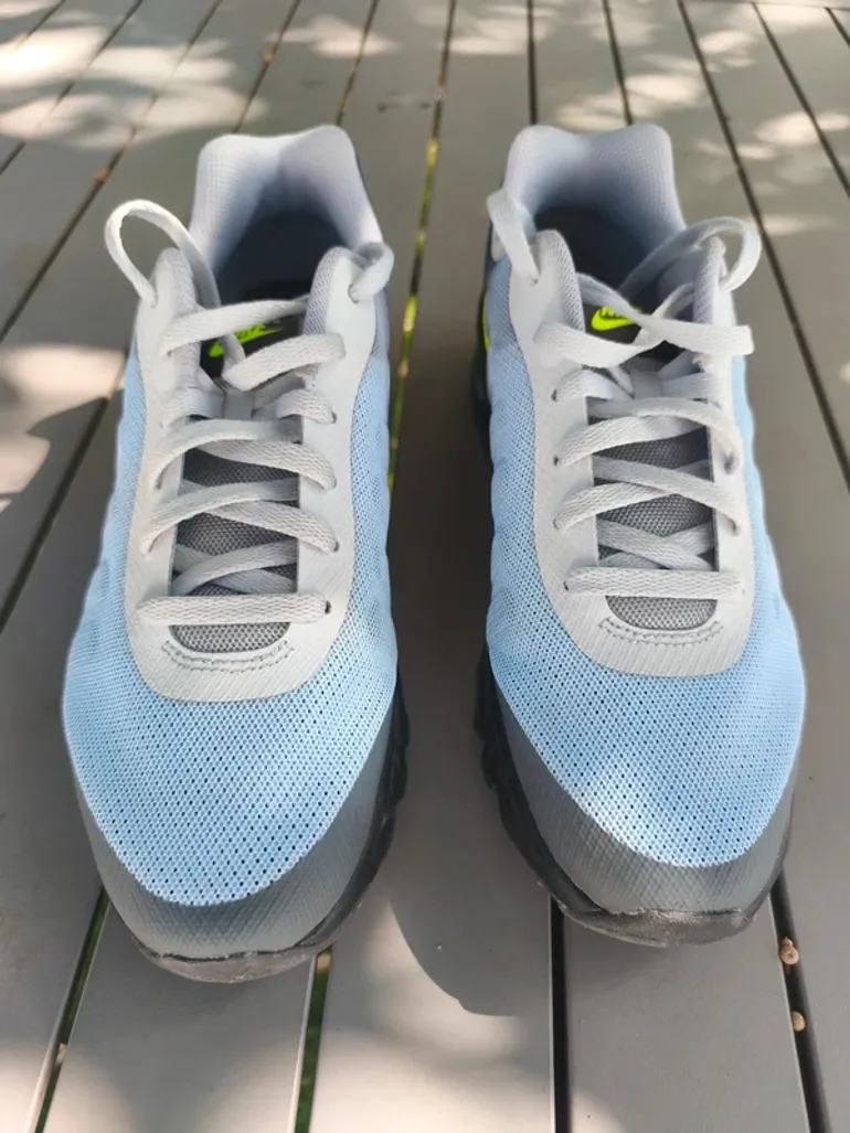 Used Nike Air Max Invigor bike — image 4 of 6