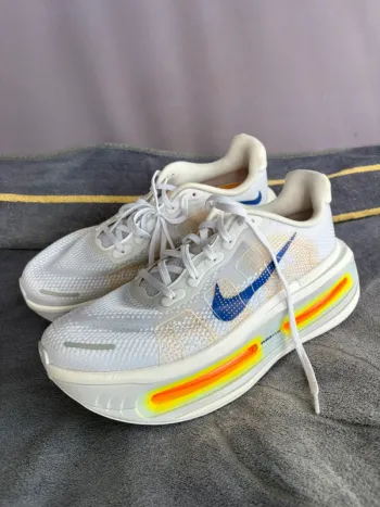 Used Premium Vomero Running Shoes