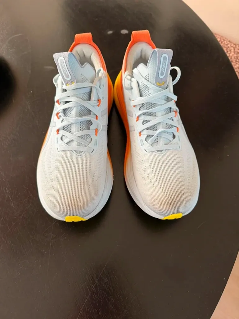 Used Asics Gel Nimbus bike — image 3 of 6