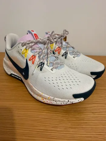 Brugt Pegasus Trail 5 Running Shoes