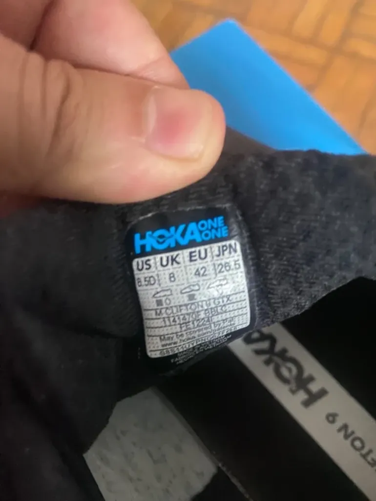 Used Hoka Running Shoes bike — image 5 of 5