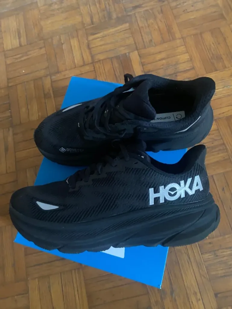 Used Hoka Running Shoes bike — image 4 of 5