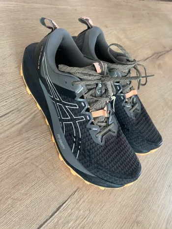Gebrauchtes Asics Gel Trabuco 13 Running Shoes
