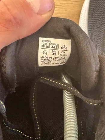 Used Asics Gel bike — image 5 of 6