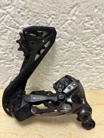 Shimano Ultegra Di2 RD-R8150 Drivetrain & Pedals d'occasion