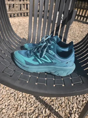 Used New Balance Runners Running Shoes