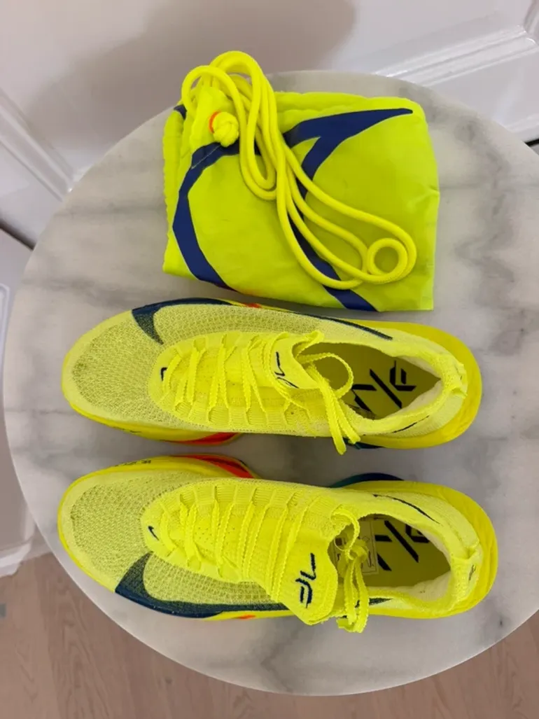 Used Clean Air Zoom Alphafly Next% 3 bike — image 5 of 5