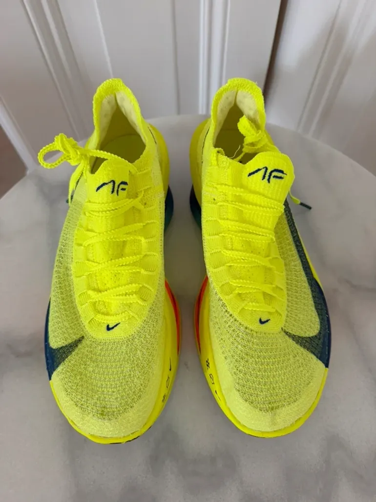 Used Clean Air Zoom Alphafly Next% 3 bike — image 3 of 5