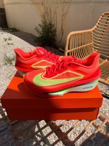 Nike Zoom Fly 6 Running Shoes usato