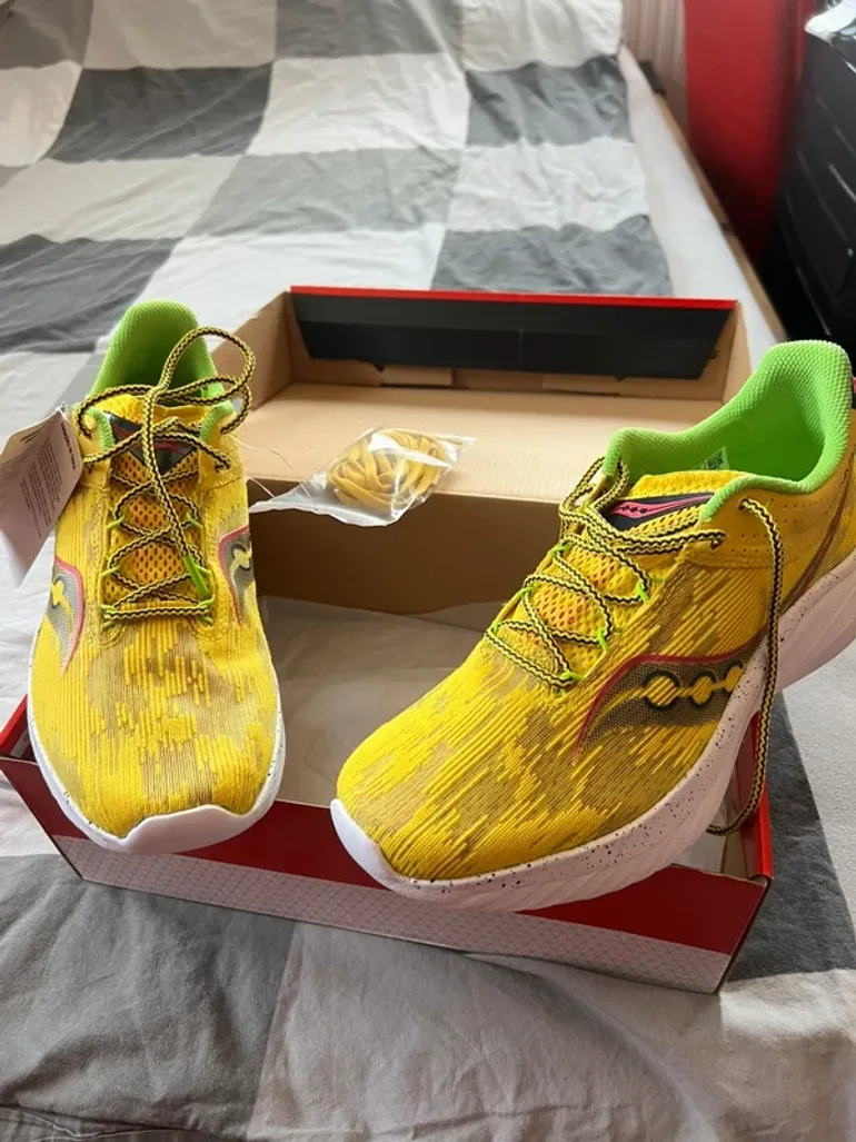 Used Saucony Kinvara 14 bike — image 2 of 5
