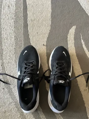 Nike Sneakers Running Shoes usato