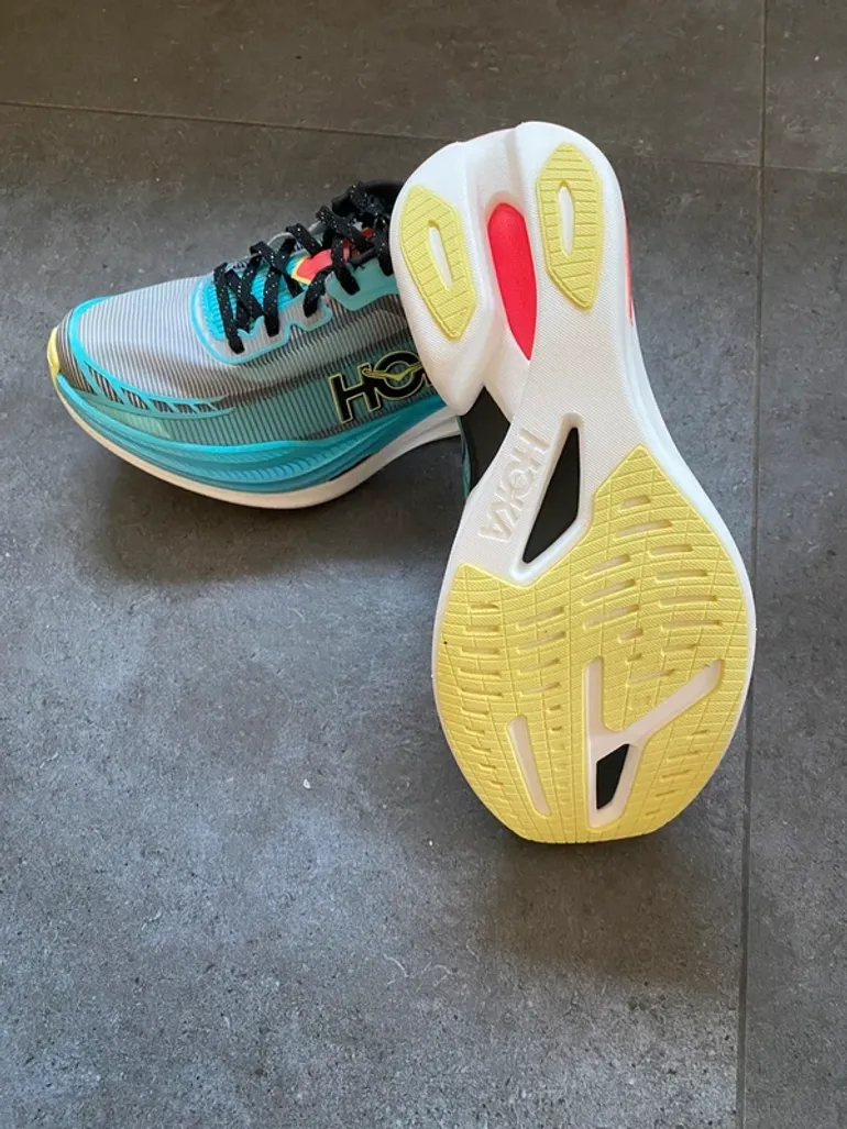 Tweedehands Hoka Cielo 2.0 bike — afbeelding 2 van 4