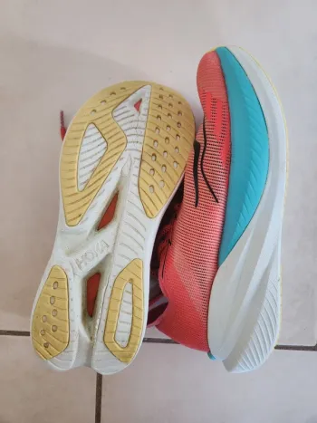 Tweedehands Hoka Mach 2 bike — afbeelding 3 van 3