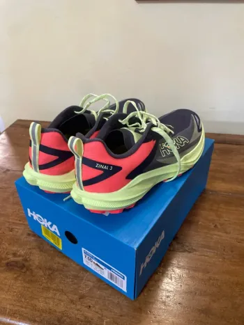 Hoka Zinal 3 bike usato — immagine 2 di 6