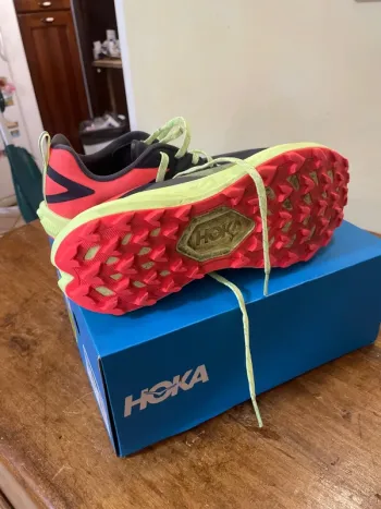 Hoka Zinal 3 bike usato — immagine 3 di 6