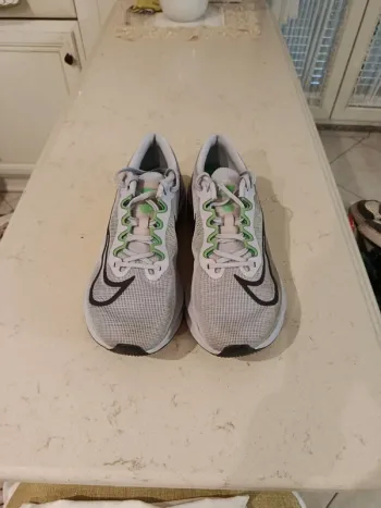 Used Nike Zoom Fly 5 bike — image 3 of 6