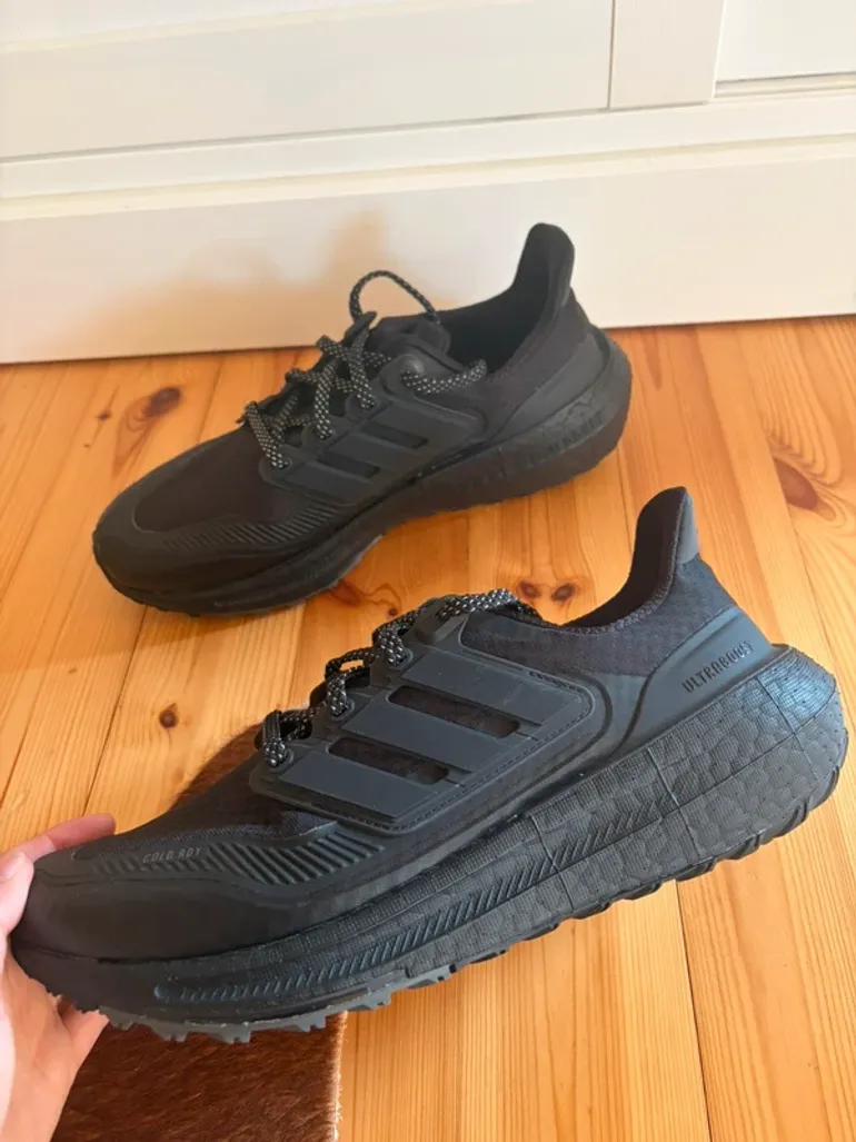 Brugt Adidas Ultra Boost Light Cold.Rdy 2.0 bike — billede 4 af 4