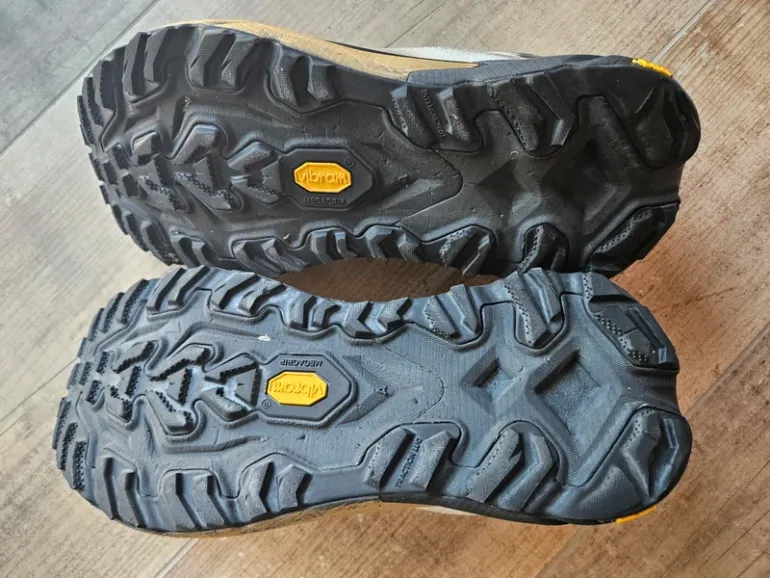 Used Hoka Mafate 5 bike — image 10 of 14