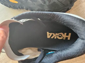 Used Hoka Mafate 5 bike — image 12 of 14