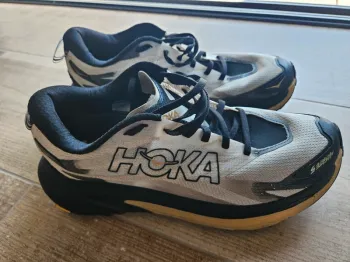 Used Hoka Mafate 5 bike — image 7 of 14