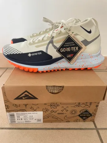 Used Pegasus React Trail 4 GTX V2 Running Shoes