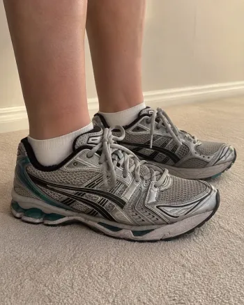 Used Asics GEL-KAYANO 14 TN850 bike — image 2 of 5