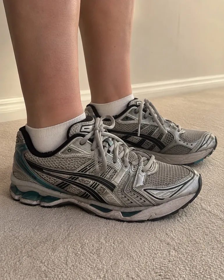 Used Asics GEL-KAYANO 14 TN850 bike — image 2 of 5