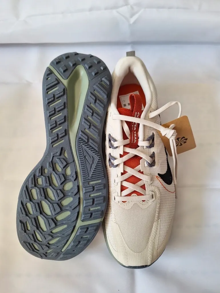 Used Nike Juniper Trail 2 bike — image 4 of 6