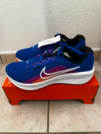Used Nike Running Shoes bike — image 4 of 8