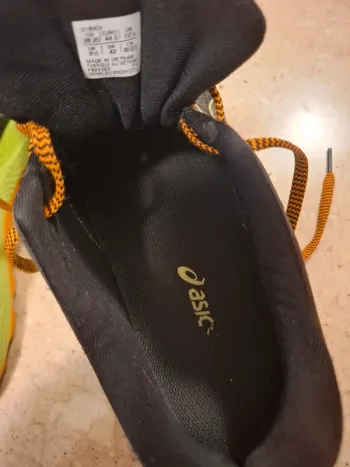 Used Asics Gel-Trabucco 11 bike — image 4 of 7