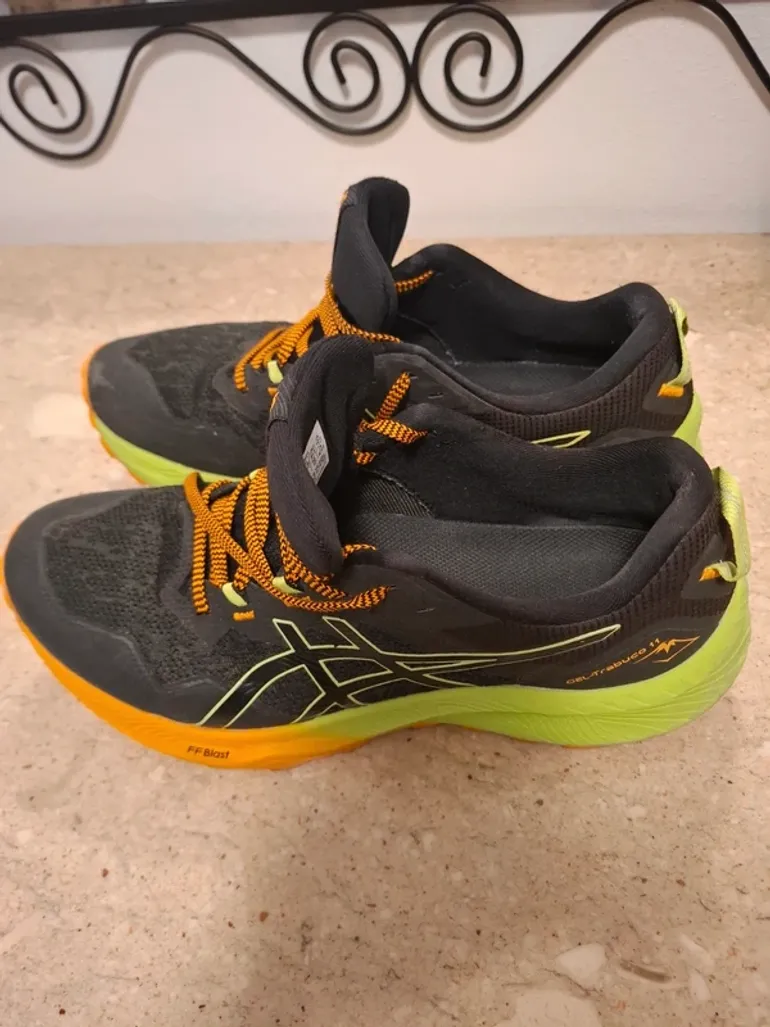 Used Asics Gel-Trabucco 11 bike — image 2 of 7