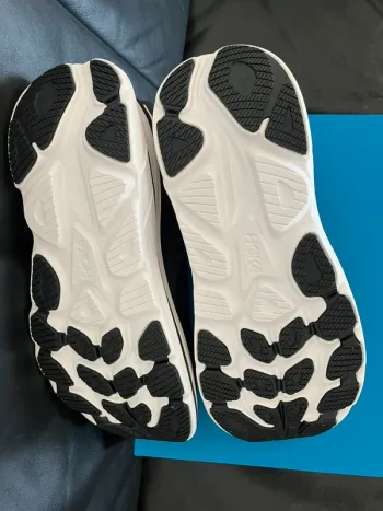 Tweedehands Hoka Clifton 10 bike — afbeelding 5 van 6