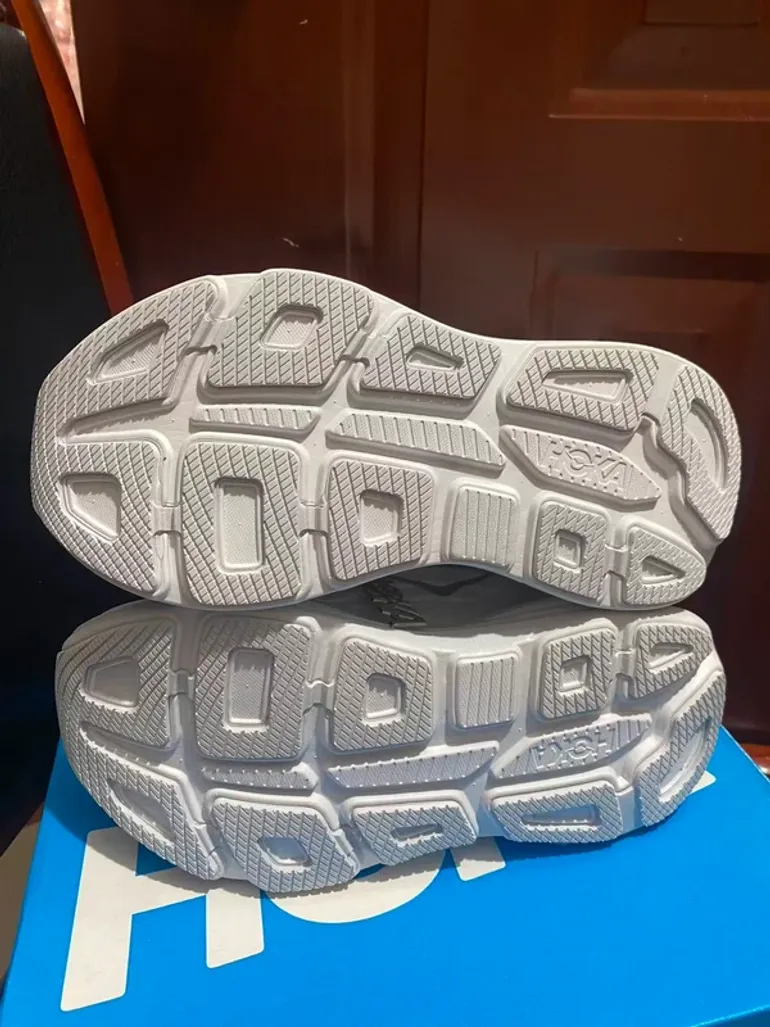 Tweedehands Hoka Baskets bike — afbeelding 6 van 12