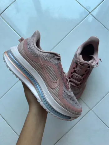 Used Pegasus Premium Running Shoes
