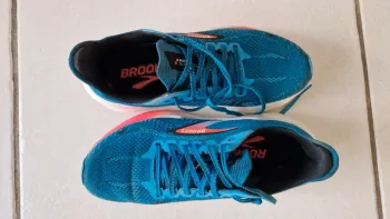 Used Brooks Hyperion Max 2 bike — image 2 of 5