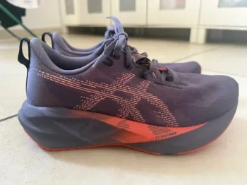 Scarpa Novablast 5 Running Shoes de segunda mano
