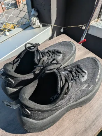 Asics Trabuco Max 4 bike d'occasion — image 4 sur 9